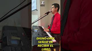 Digno eres Señor de recibir el libro  Coro en Piano [upl. by Htiekal]