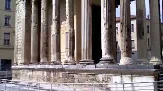 Temple dAuguste et de Livie Vienne RhôneAlpes France 10 septembre 2014 [upl. by Flossie]