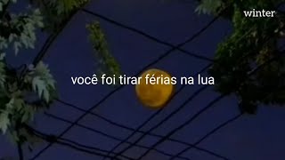 Férias na lua  Lanis letra [upl. by Maxy96]