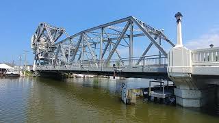 Ashtabula Lift Bridge raising and lowering Ashtabula Ohio July 3 2019 [upl. by Jasisa]