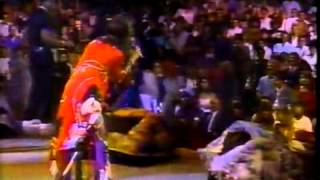 Run DMC and Aerosmith  Walk This Way  MTV LIVE 1987mp4 [upl. by Altheta]