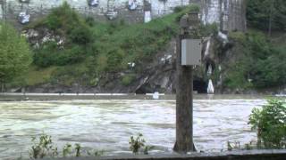 Reportage  Inondation du Sanctuaire de Lourdes  soir du 20 octobre 2012 [upl. by Hatfield986]