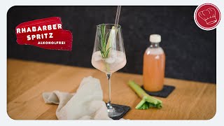 Rhabarber Spritz Sommercocktail alkohlfrei  elegantkochende [upl. by Aisilef]