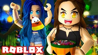 HALLOWEEN COSTUME PARTY IN ROBLOX ROYAL HIGH [upl. by Penhall]