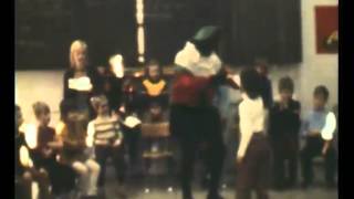 Eerste klas 19721973 Piusschool Blerick [upl. by Willin]