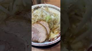 『豚山』のミニラーメン [upl. by Eeryk]