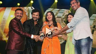 खेसारी लाल और काजल राघवानी को मिला सबसे बङा अवार्ड  VIDEO जरूर देखें  KHESARI LALKAJAL AWARD 2018 [upl. by Deehahs]