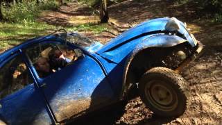 2cv offroad Saint Lucien [upl. by Adnahsal]