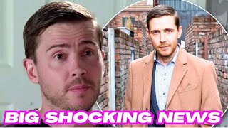 quotBig Shocking News Todd Grimshaws Heart Awaits Former Flame Returns to Coronation Streetquot [upl. by Nodnrb143]