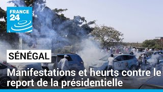 Sénégal  une manifestation contre le report de la présidentielle violemment dispersée [upl. by Ilatfen871]