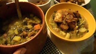 Video Ricetta Zuppa Toscana  Ricetta della tradizione Italiana Cucinando per Caso e per [upl. by Nuahsed]