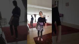 Apprendre le 34 shimmy danse du ventre orientale [upl. by Enihpad]