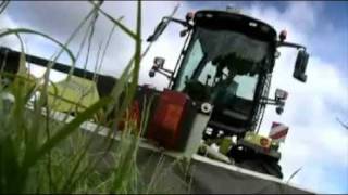 Claas Xerion 3300  Produkt Video Oeni [upl. by Himelman335]