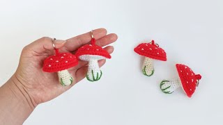 🍄Все хотят купить🍄 Как вязать ГРИБ крючком  Брелок МУХОМОР Амигуруми🍄 [upl. by Nymsaj]