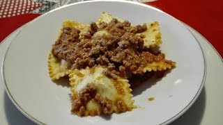 Ravioli di carne fatti a mano [upl. by Ecaroh]