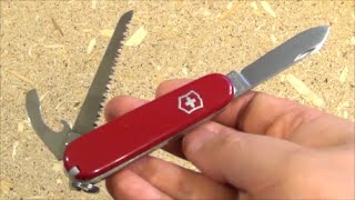 Victorinox Walker Swiss Army Knife  Multitool Monday [upl. by Arelus]