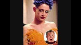 macaulay culkin is gay PROOF [upl. by Delp481]