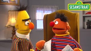 Bert probeert boodschappen te doen  Bert amp Ernie  Sesamstraat [upl. by Maxey373]