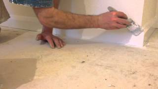 Painting amp decorating How to gloss skirting boards  Trade secrets [upl. by Acinnad]