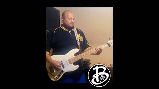 Total de La Tremenda Korte Bass Cover by Billy Bass  Yeah 🤘🏼 [upl. by Aible822]