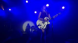 Louane  If you ever want to be in love James Bay  Braunschweig 23092016 [upl. by Luoar21]