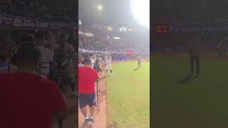 Odúbel Herrera después de su HR con sus compañeros acerofan [upl. by Keith]