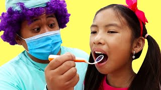 Wendy and Alex Pretend Play Going to the Dentist  Kids Eat Candy and Brush Teeth [upl. by Marden848]