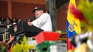 Palabras del Presidente Gustavo Petro durante el Gobierno con los Barrios Populares en Pereira [upl. by Venditti]