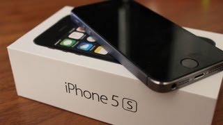 iPhone 5s Unboxing and First ImpressionsHD [upl. by Nirad]