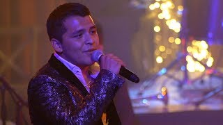 Christian Nodal – Me dejé llevar Lluvia de Luces JG Music [upl. by Nottnerb258]