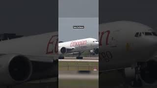 Flawed freighter flying Boeing 777F hard landing at Miami [upl. by Isma]