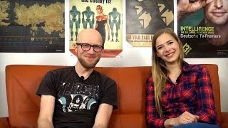 Karlotta stellt sich vor  Die Moderatorin der Serienjunkies im Interview [upl. by Womack]