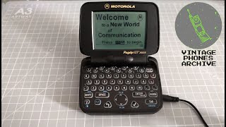 Motorola PageWriter 2000x  an in depth look at this two way pager [upl. by Orly]