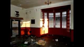 LINGFIELD PUB MOOR ALLERTON LEEDS 17 RIP URBEXUrban Exploration [upl. by Weider277]