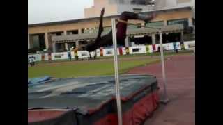 Muammar Essa Barshim  210m training 40612 [upl. by Katherin]