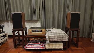 Accuphase E4000  Harbeth 302 XD  AK SP3000  Johnny Cash  The Sound of Silence [upl. by Robbyn571]