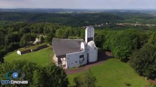 Vidéo aérienne de la Chapelle Notre Dame Du Haut de Ronchamp [upl. by Hpesoj]