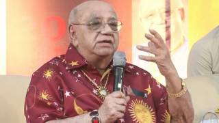 Watch eminent astrologer Shri Bejan Daruwalas kind words on Shri Narendra Modi [upl. by Llerroj419]