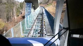 Führerstandsmitfahrt auf der Innsbrucker Nordkettenbahn Bergfahrt [upl. by Swithbart37]