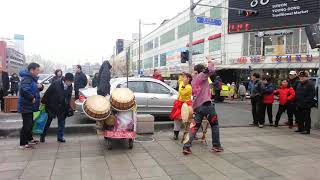 Street Music in Suwon YoungDong Traditional Market South Korea [upl. by Anh]