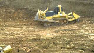 Cat D10T vs Komatsu D375  EPSA [upl. by Ricardama]