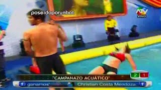 COMBATE Israel golpea y empuja a Paloma 271112 [upl. by Edana]