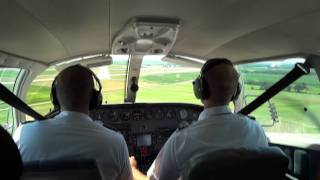 Cape Air Cessna 402 Landing  Quincy IL [upl. by Shirl570]