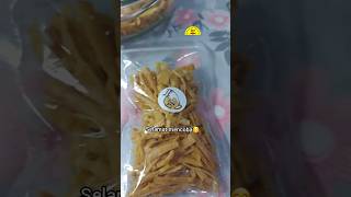 Pangsit goreng 😋😋  Toko Sepatu Laris [upl. by Rrats258]