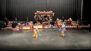 Javanese Gamelan quotPangkurquot Dance [upl. by Ume]