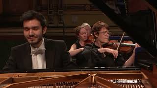 Mario Häring  Beethoven – Concerto No 1 in C Major  quotThe Leedsquot Competition  2018 Final [upl. by Yddub]