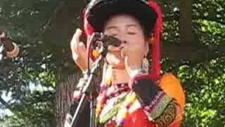 MA GUO GUO play bamboo jew harp [upl. by Aznofla]