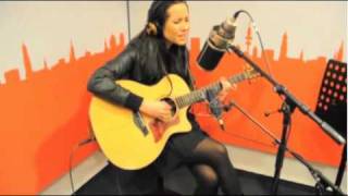 Nerina Pallot  Crazy In Love Live at Radio Hamburg [upl. by Ayifa]