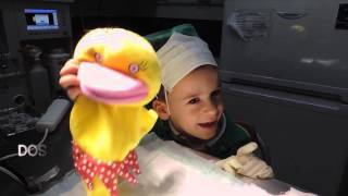 CAP11 VETERINARIO ONLINE El Dr Adrián Rodríguez cura un pato herido [upl. by Arbmat650]