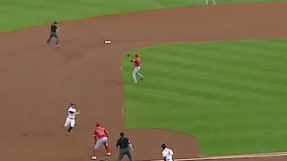 Andrelton Simmons Ridiculous Cut Off amp Baseball Awareness [upl. by Lynnelle249]